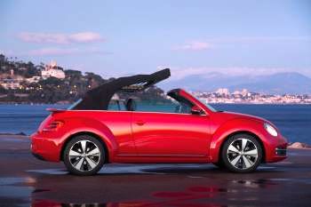 Volkswagen Beetle Cabrio 1.4 TSI 160hp Sport