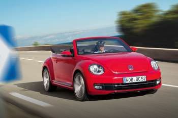 Volkswagen Beetle Cabrio 2.0 TSI 200hp Sport