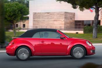 Volkswagen Beetle Cabrio 2.0 TDI Design