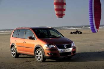 Volkswagen CrossTouran 2.0 TDI 170hp