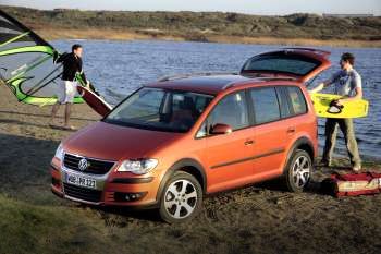 Volkswagen CrossTouran 2.0 TDI 170hp