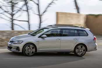 Volkswagen Golf Variant 1.0 TSI 110hp Highline Business R