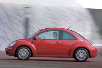 Volkswagen New Beetle Coupe 1.6 Trendline