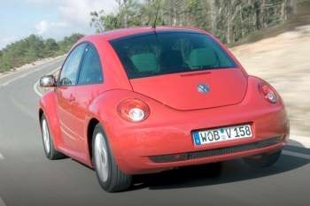 Volkswagen New Beetle 2005