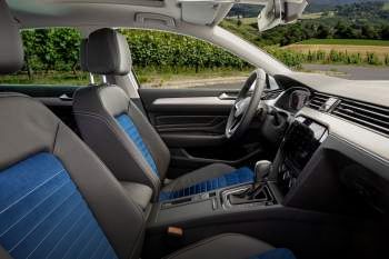 Volkswagen Passat 1.5 TSI 150hp Comfort
