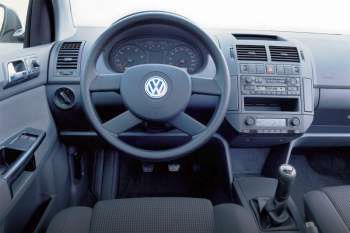 Volkswagen Polo 1.4 16V 75hp Sportline