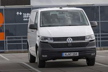 Volkswagen Transporter L2H1 2.0 TDI 199hp 4Motion