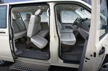 Volkswagen Transporter L2H1 30 2.0 TSI Highline