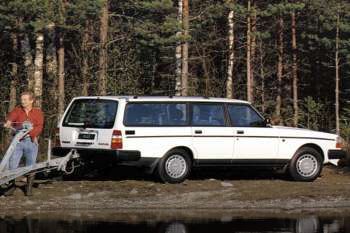 Volvo 240 Polar 2.0 Estate