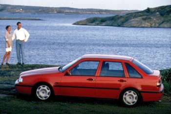 Volvo 440 GLT 2.0i