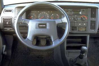 Volvo 440 DL 1.6i