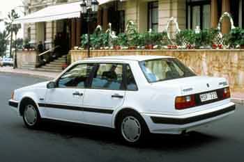 Volvo 460 DL 2.0i