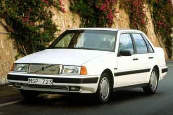 Volvo 460 DL 2.0i