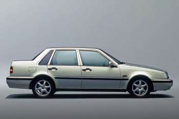 Volvo 460 DL 2.0i