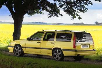 Volvo 850 2.5i Estate Exclusive-Line