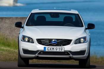 Volvo S60 Cross Country T5 AWD Nordic+