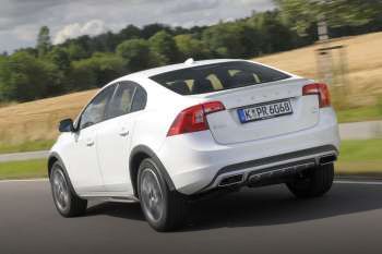 Volvo S60 Cross Country D4 Nordic+