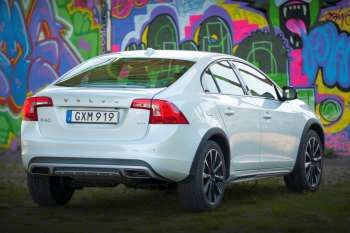 Volvo S60 Cross Country