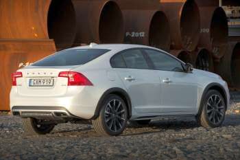 Volvo S60 Cross Country