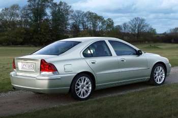 Volvo S60 2.4 140hp Bi-Fuel CNG Momentum