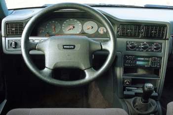 Volvo S90 1997