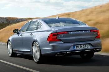 Volvo S90 D4 R-Design