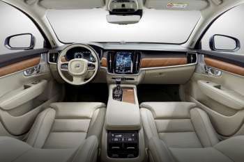 Volvo S90 D4 R-Design