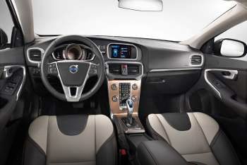 Volvo V40 2013