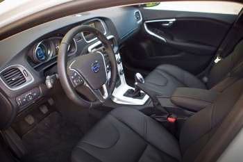 Volvo V40 2012