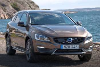 Volvo V60 Cross Country D4 Polar+