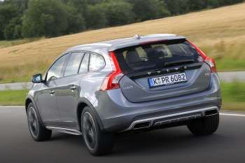 Volvo V60 Cross Country D4 Polar+