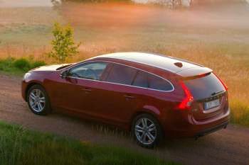 Volvo V60 D5 Momentum