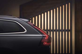 Volvo V90 B4 R-Design