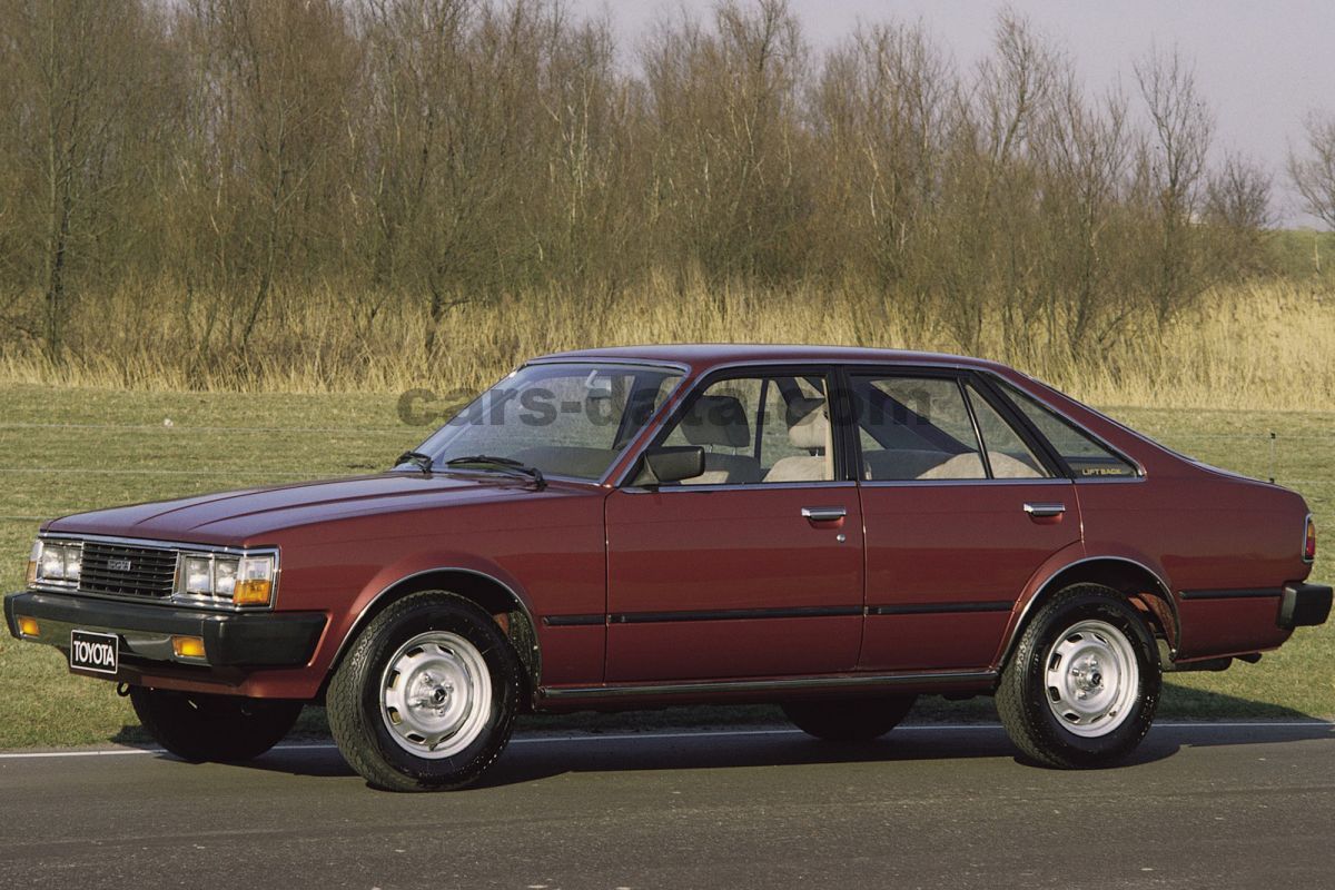 Especificaciones de Toyota Corona Liftback 1.8 GL automaat 5 puerta ...