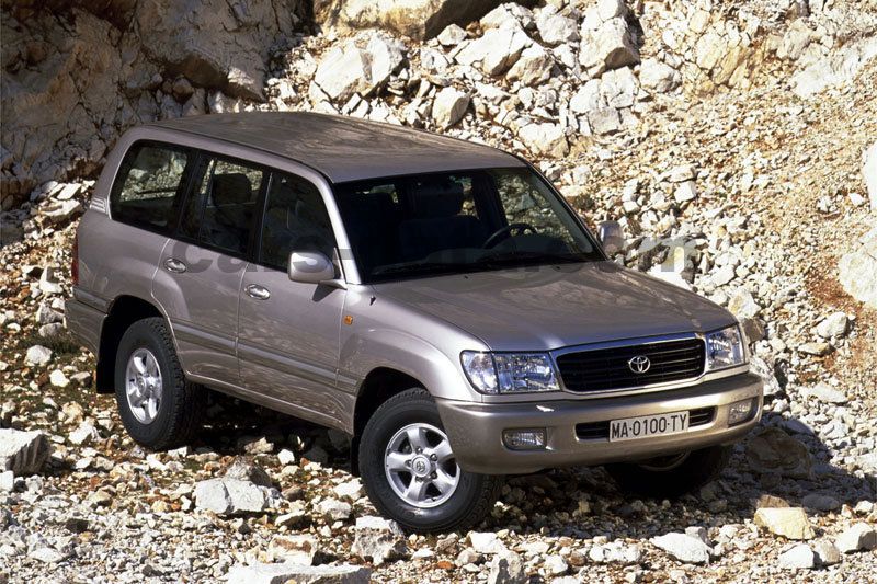 Toyota Land Cruiser 100