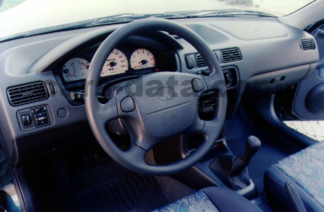Toyota Land Cruiser 90 Wagon