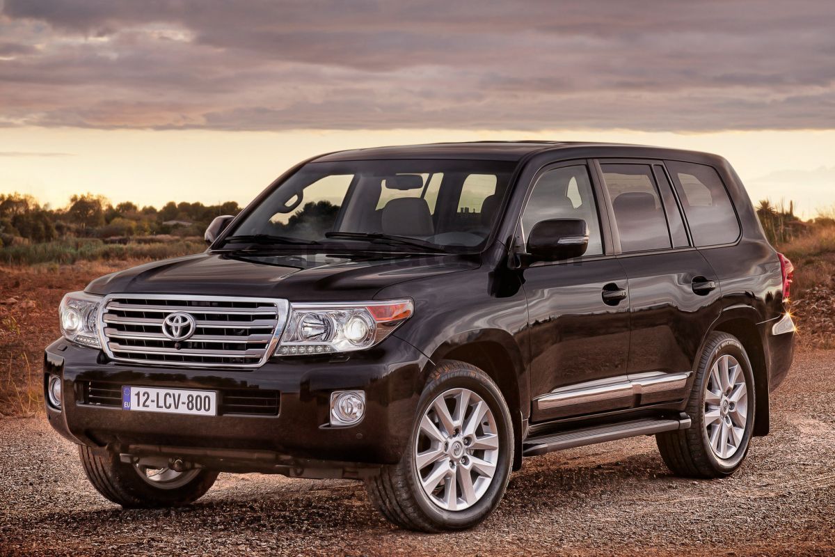 Toyota Land Cruiser V8