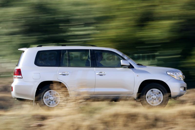 Toyota Land Cruiser V8