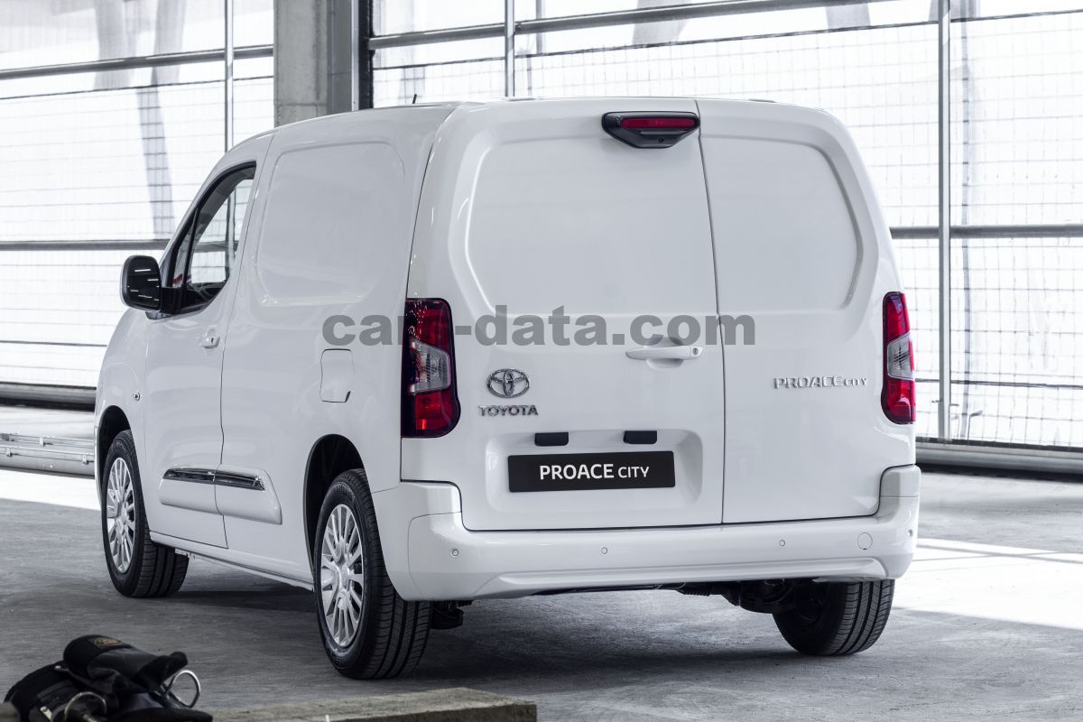 Toyota Proace City