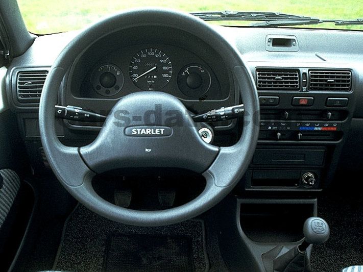 Toyota Starlet