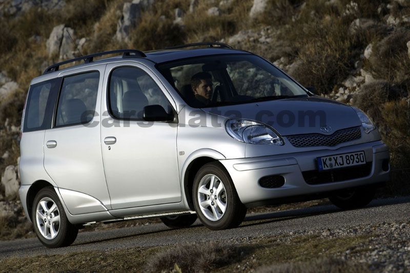 Toyota Yaris Verso