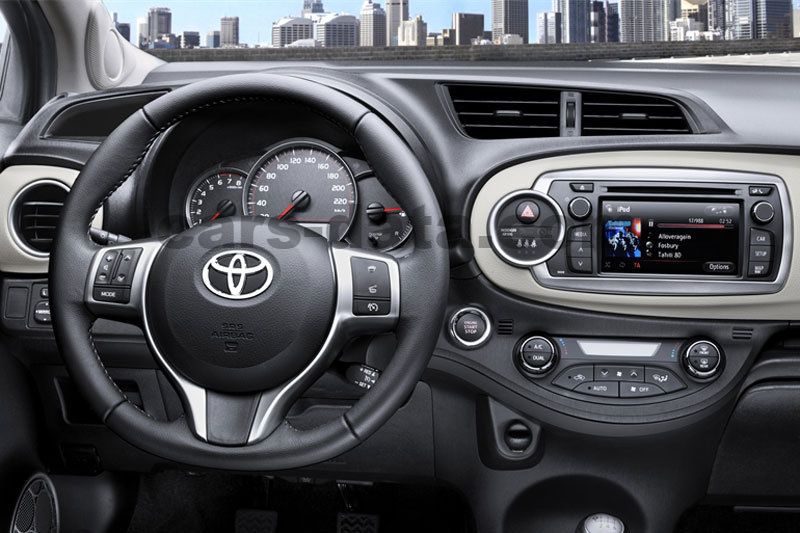 Xe Toyota Yaris bị triệu hồi vì lỗi trục lái  Báo Dân trí