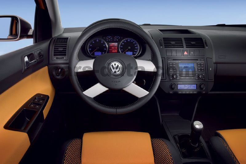 Volkswagen CrossPolo