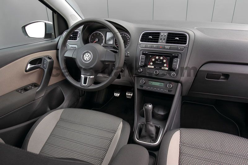 Volkswagen CrossPolo