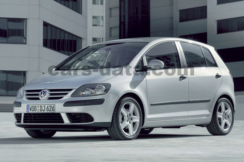 Volkswagen Golf Plus images (12 of 12)