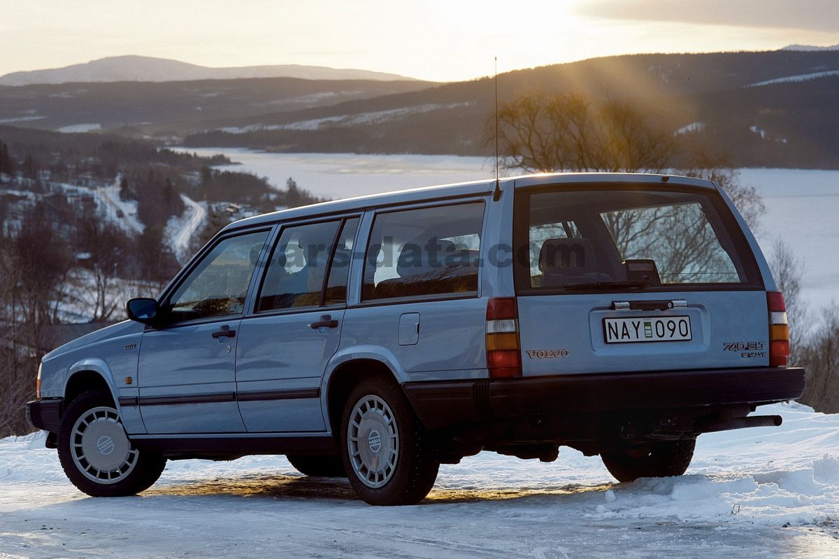 Volvo 740 Estate