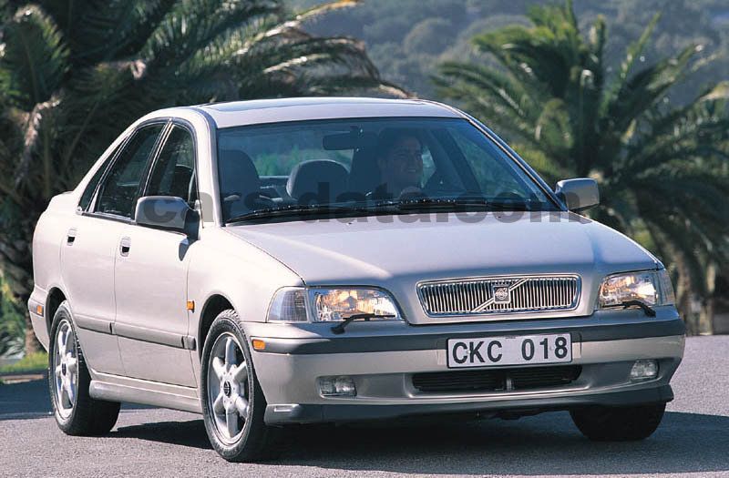 Volvo S40