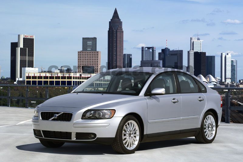 Volvo S40