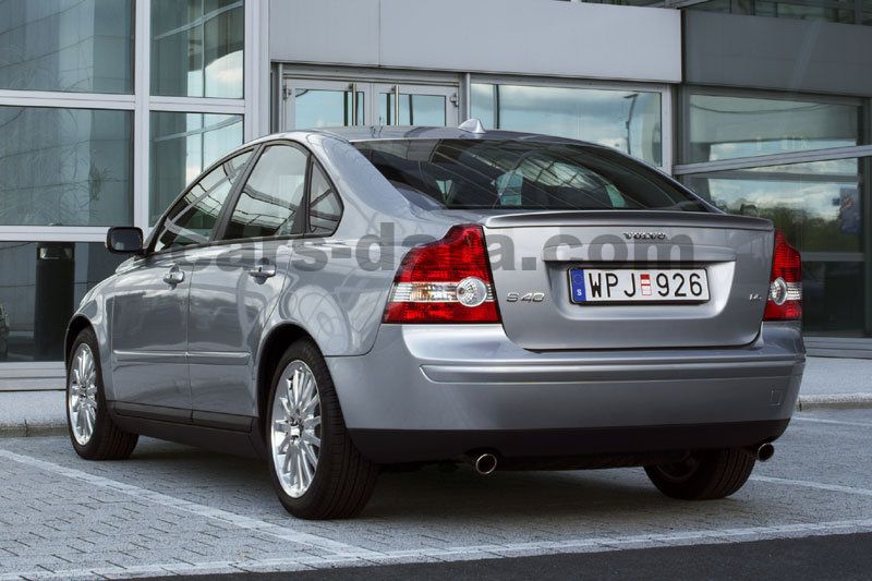 Volvo S40