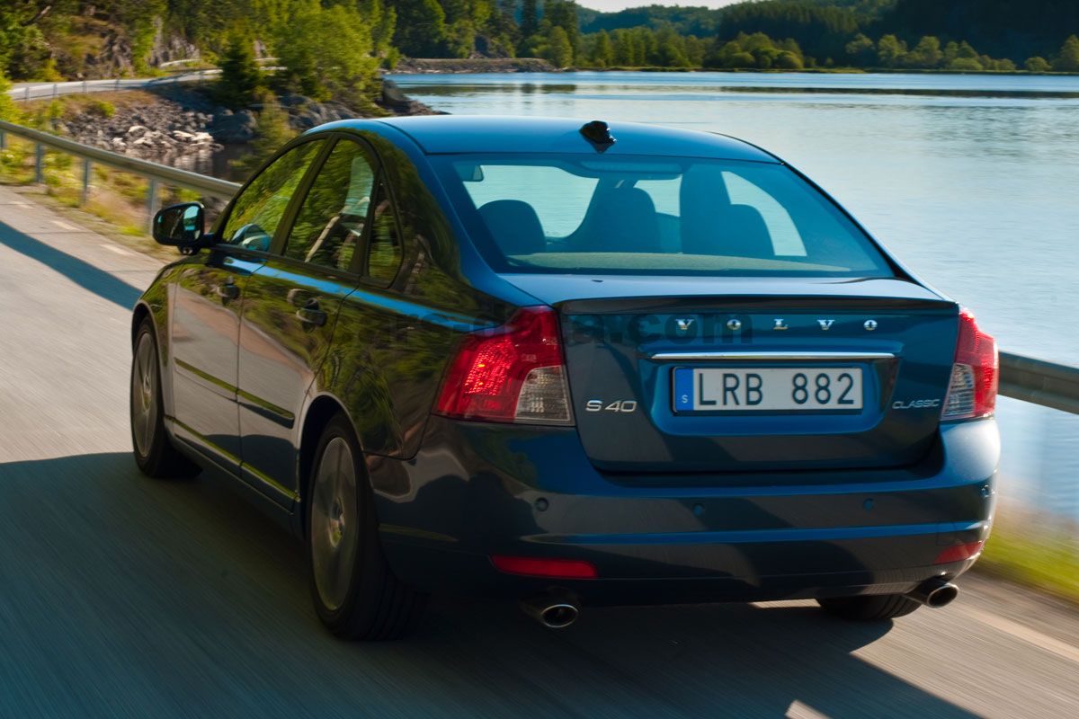 Volvo S40